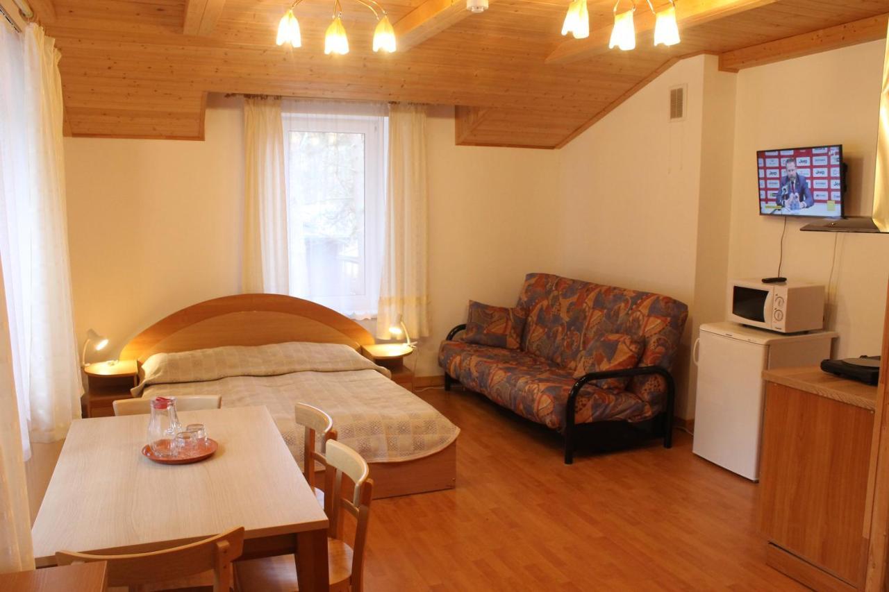 Paliepgiris Hotel Palanga Ngoại thất bức ảnh