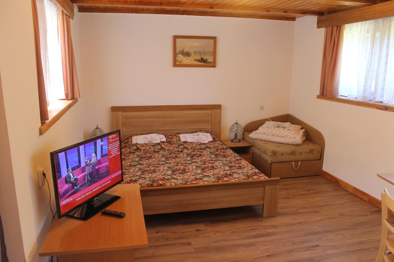 Paliepgiris Hotel Palanga Ngoại thất bức ảnh