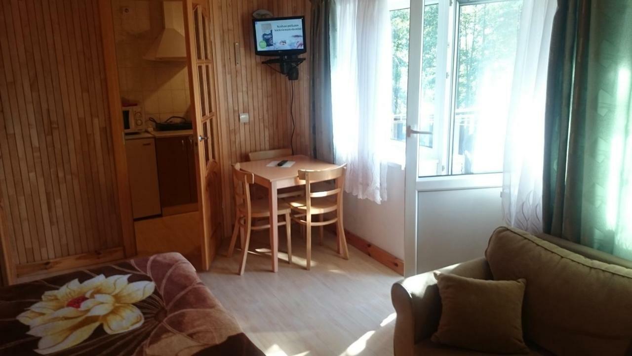 Paliepgiris Hotel Palanga Ngoại thất bức ảnh